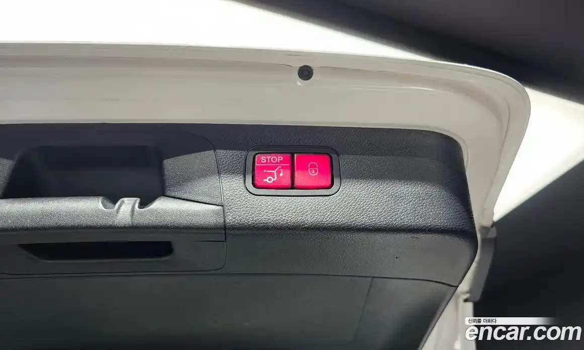 Mercedes-Benz GLC-Class 2019 2.0 Автомат в Москве № 194601, фото 14