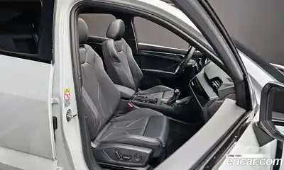 Audi Q3 2025 2.0 Автомат в Москве № 195892, миниатюра 3