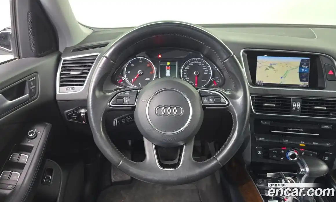 Audi Q5 2015 2.0 Автомат в Москве № 196580, фото 4