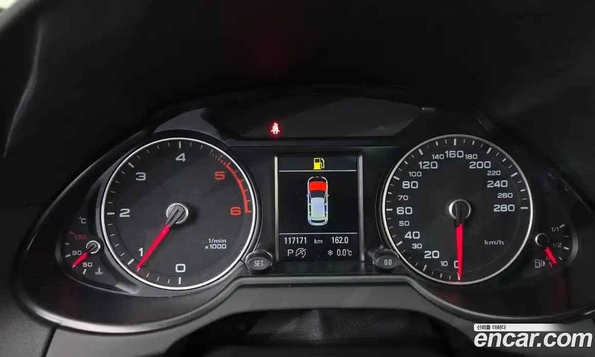 Audi Q5 2015 2.0 Автомат в Москве № 196580, фото 7