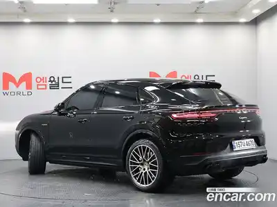 Porsche Cayenne 2023 3.0 Автомат в Москве № 197223, миниатюра 4