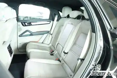 Porsche Cayenne 2023 3.0 Автомат в Москве № 197223, миниатюра 8