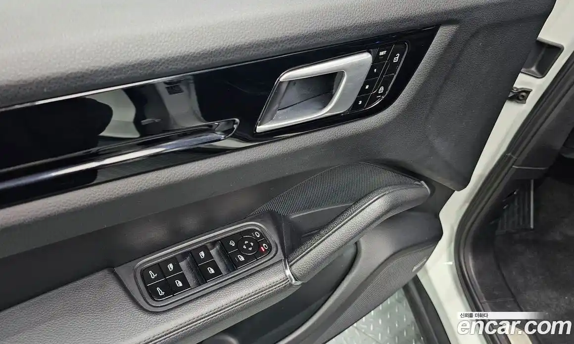 Porsche Cayenne 2020 3.0 Автомат в Москве № 197628, фото 10