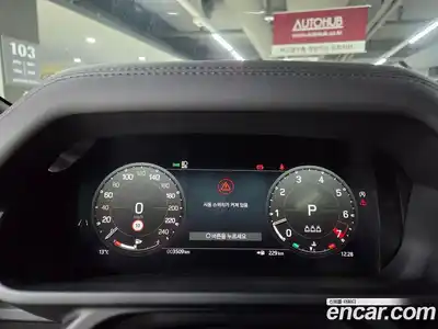 Land Rover Defender 2025 3.0 Автомат в Москве № 198091, миниатюра 11