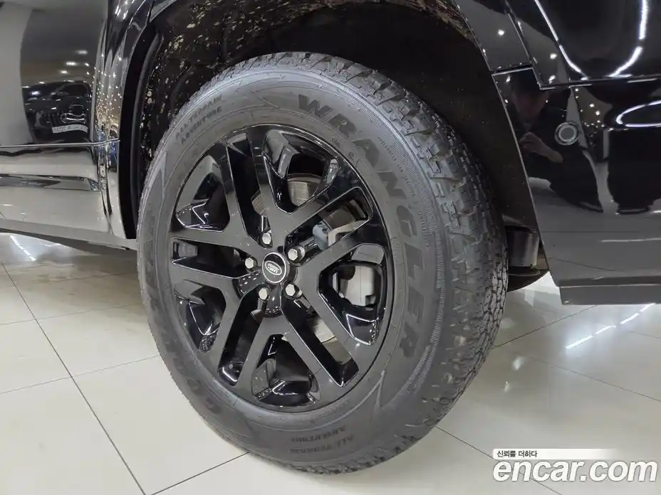 Land Rover Defender 2025 3.0 Автомат в Москве № 198091, фото 20