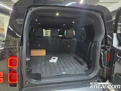 Land Rover Defender 2025 3.0 Автомат в Москве № 198091, миниатюра 5