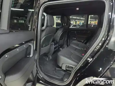 Land Rover Defender 2025 3.0 Автомат в Москве № 198091, миниатюра 8