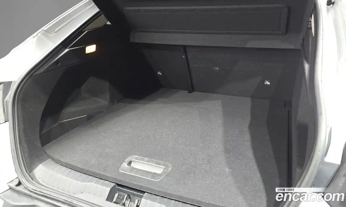 Renault XM3 2023 1.3 Автомат в Москве № 207108, фото 20