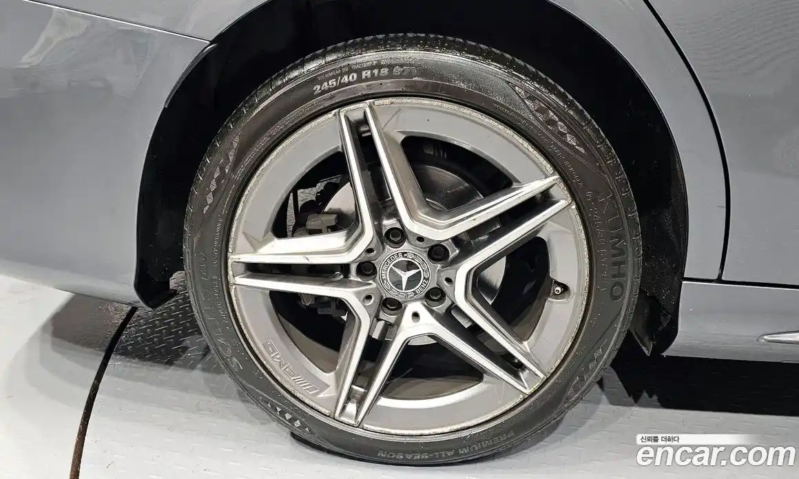 Mercedes-Benz C-Class 2021 2.0 Автомат в Москве № 212124, фото 4