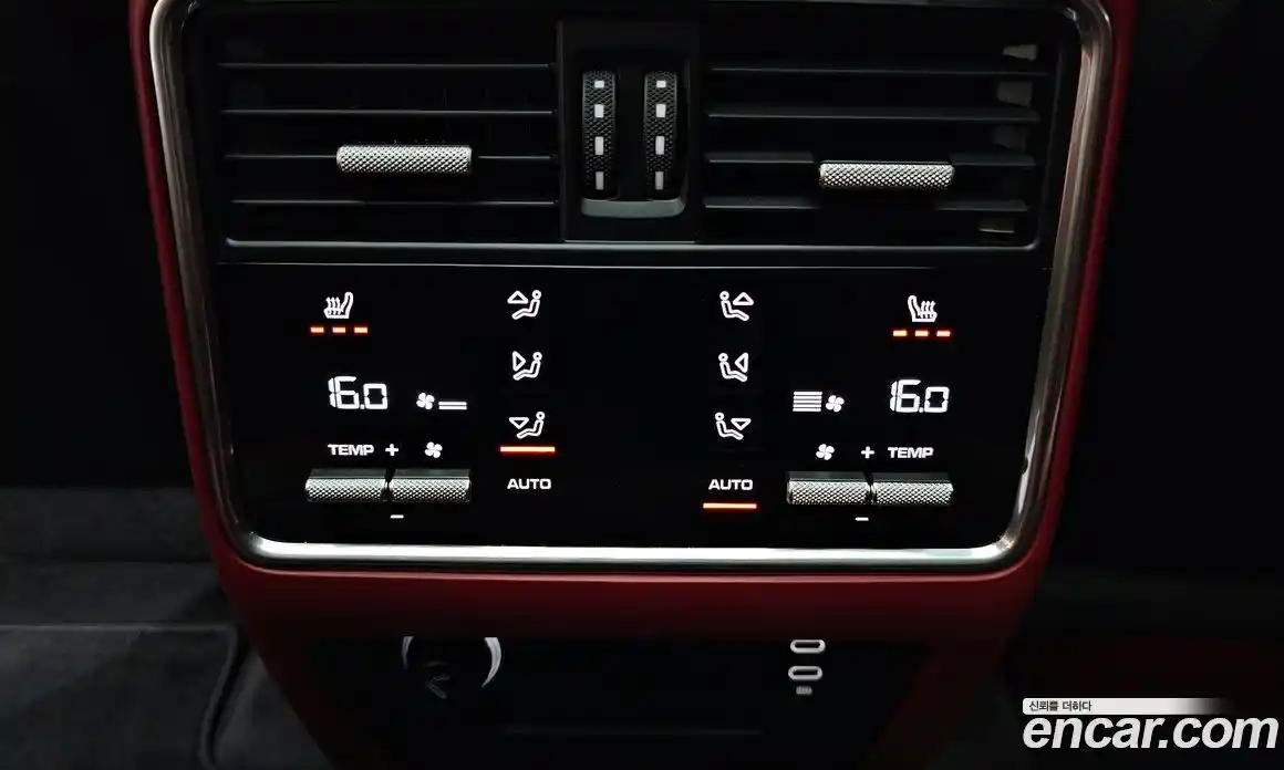 Porsche Cayenne 2023 3.0 Автомат в Москве № 213125, фото 19