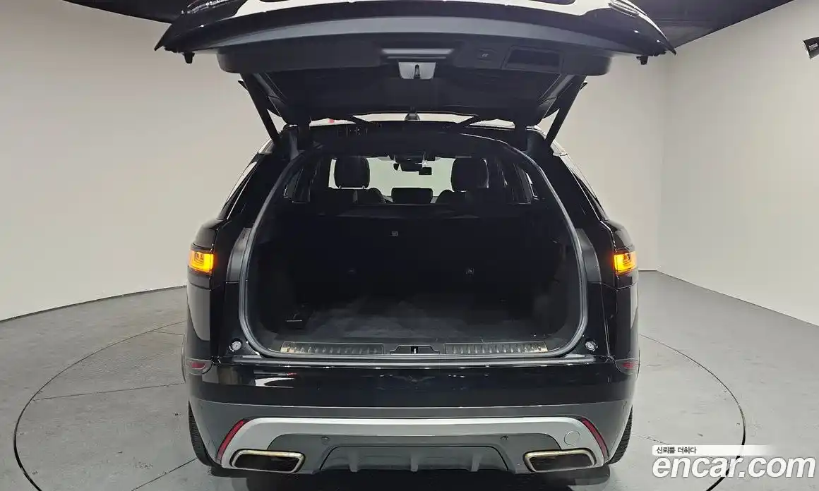 Land Rover Range-Rover Velar 2019 3.0 Автомат в Москве № 213416, фото 12