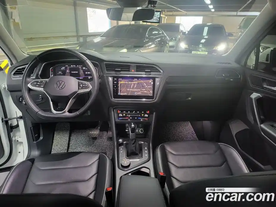 Volkswagen Tiguan 2023 2.0 Автомат в Москве № 214879, фото 7