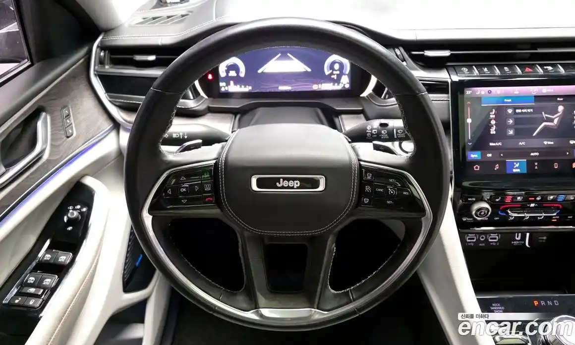 Jeep Cherokee 2022 3.6 Автомат в Москве № 215492, фото 16