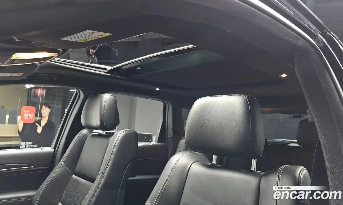 Jeep Cherokee 2017 3.6 Автомат в Москве № 215501, фото 3