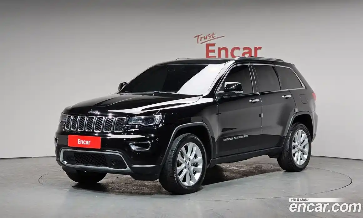 Jeep Cherokee 2017 3.6 Автомат в Москве № 215501, фото 9