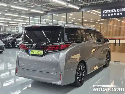 Toyota Alphard 2025 2.5 Вариатор в Москве № 215569, миниатюра 2