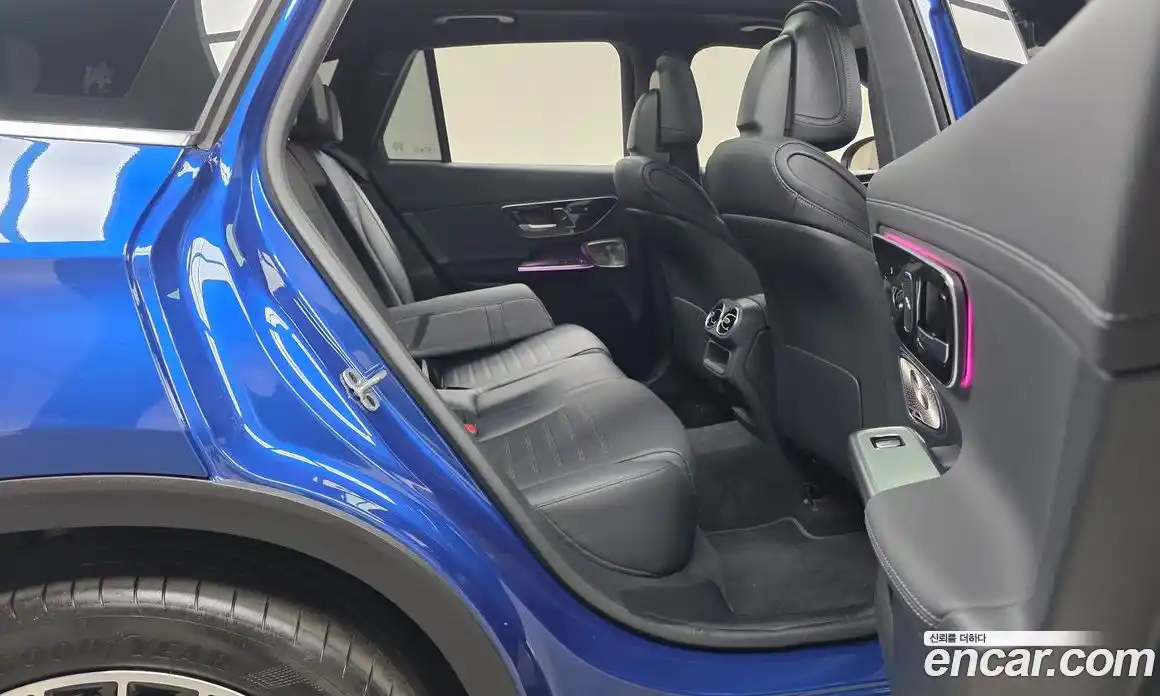 Mercedes-Benz GLC-Class 2025 2.0 Автомат в Москве № 217514, фото 18