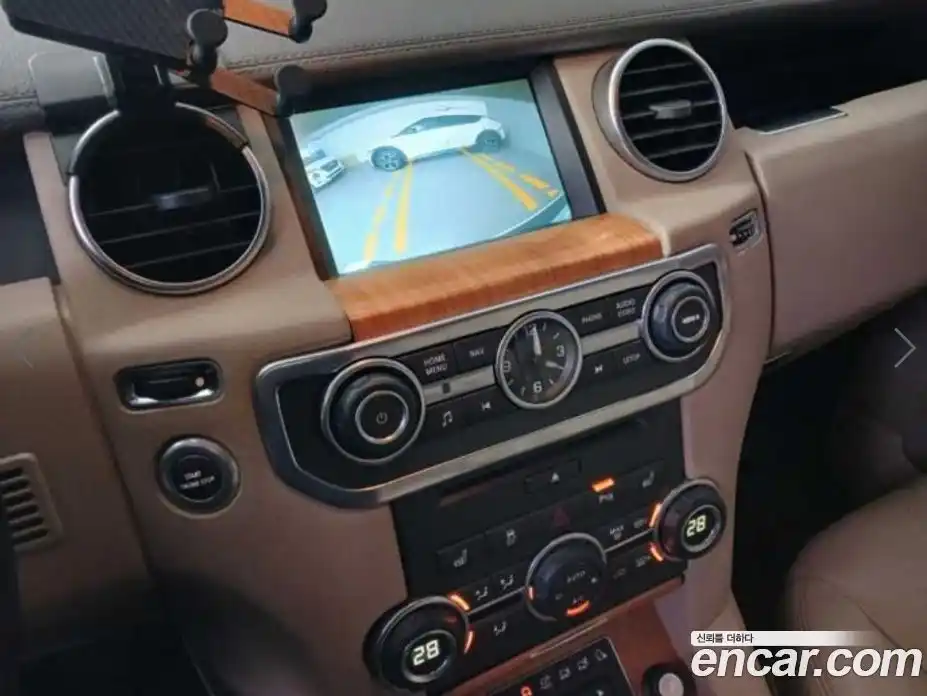 Land Rover Discovery 2013 3.0 Автомат в Москве № 217643, фото 14