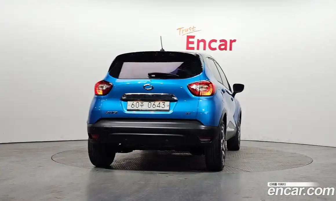 Renault QM3 2017 1.5 Автомат в Москве № 220809, фото 19