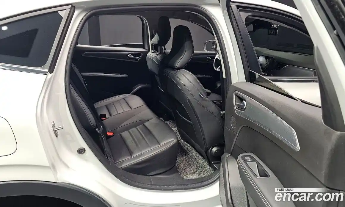 Renault XM3 2022 1.6 Автомат в Москве № 220951, фото 9