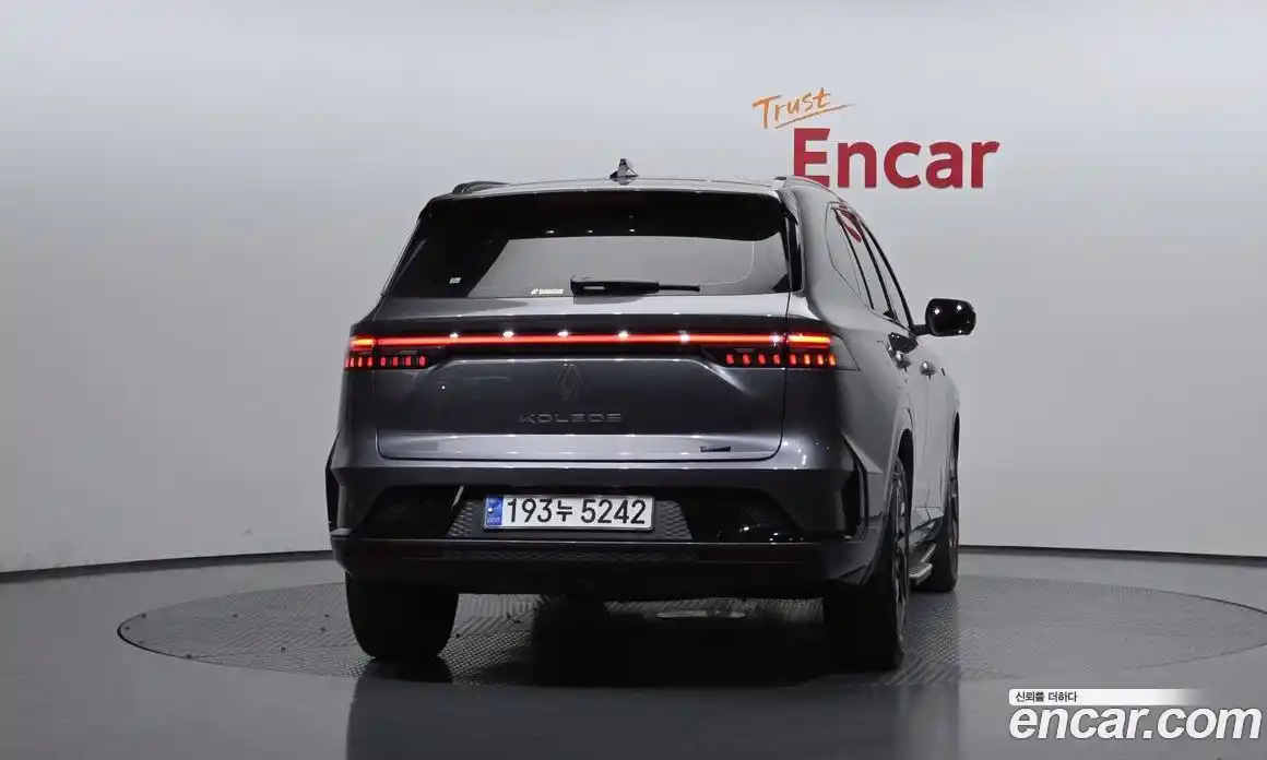 Renault Grand Koleos 2025 1.5 Автомат в Москве № 222158, фото 20