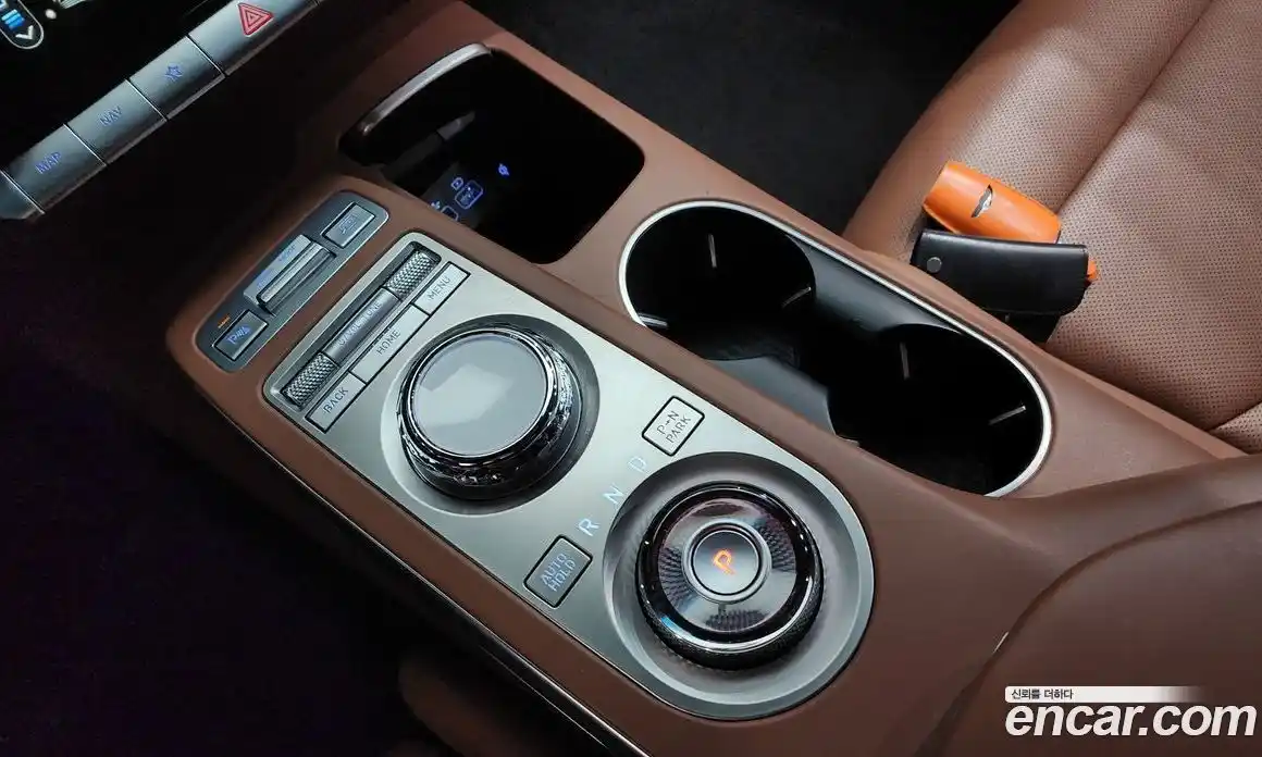 Genesis GV70 2021 2.5 Автомат в Москве № 22217, фото 17