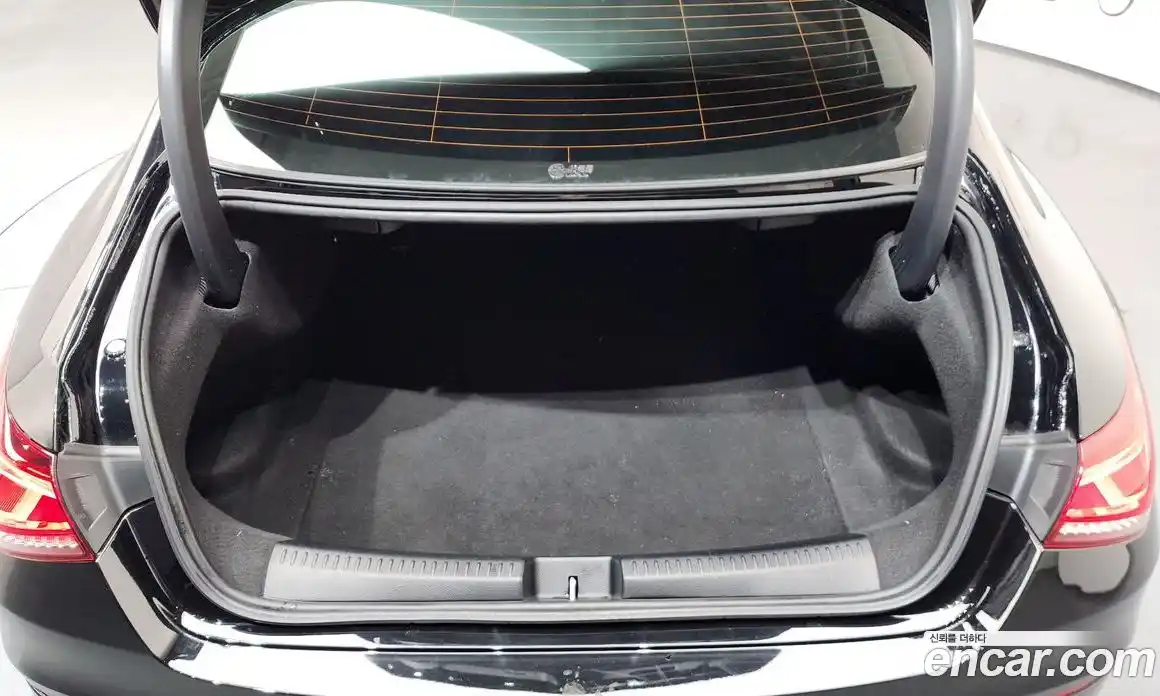 Mercedes-Benz CLA-Class 2021 2.0 Автомат в Москве № 222248, фото 13