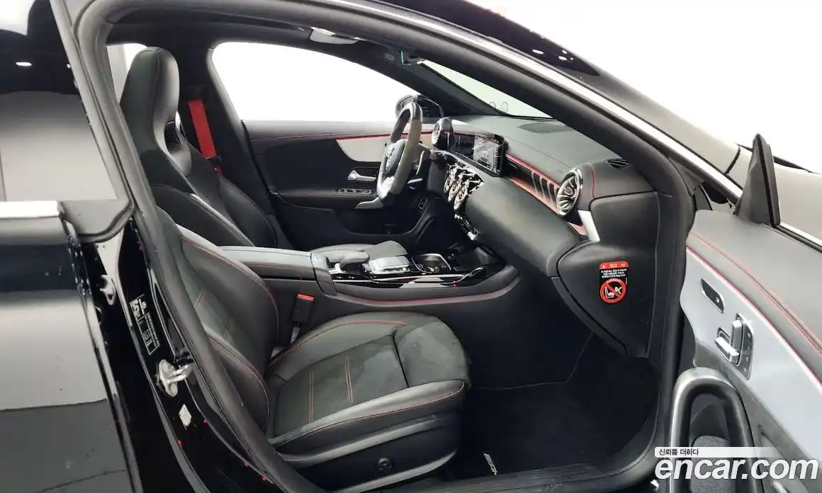 Mercedes-Benz CLA-Class 2021 2.0 Автомат в Москве № 222248, фото 14