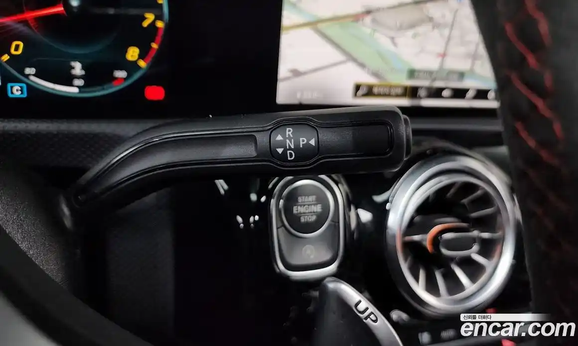 Mercedes-Benz CLA-Class 2021 2.0 Автомат в Москве № 222248, фото 4