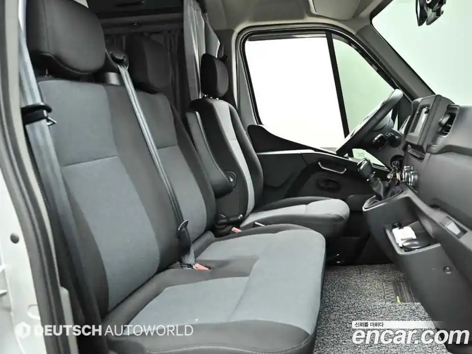 Renault Master 2020 2.3 Механическая в Москве № 227280, фото 10