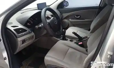 Renault SM3 2011 1.6 Механическая в Москве № 227374, миниатюра 10