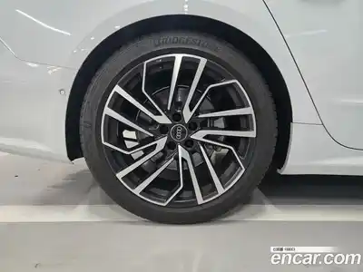 Audi A7 2024 3.0 Автомат в Москве № 230238, миниатюра 5