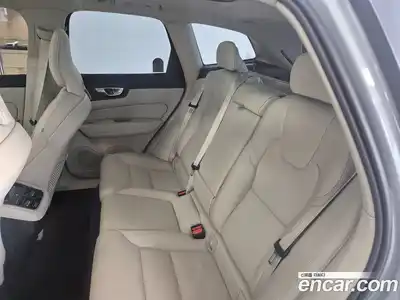 Volvo XC60 2026 2.0 Автомат в Москве № 230747, миниатюра 11