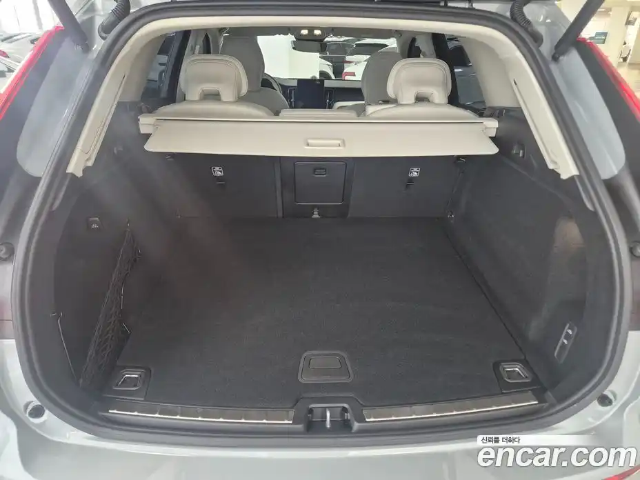 Volvo XC60 2026 2.0 Автомат в Москве № 230747, фото 20