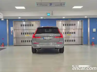 Volvo XC60 2026 2.0 Автомат в Москве № 230747, миниатюра 4