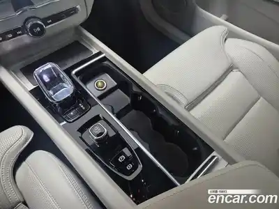 Volvo XC60 2026 2.0 Автомат в Москве № 230747, миниатюра 9