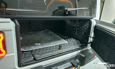 Jeep Wrangler 2021 2.0 Автомат в Москве № 232313, миниатюра 4