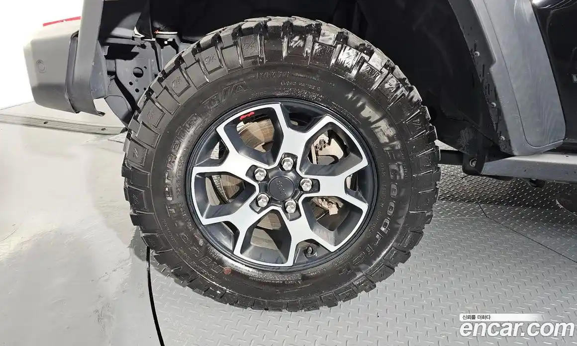 Jeep Wrangler 2021 2.0 Автомат в Москве № 232328, фото 1