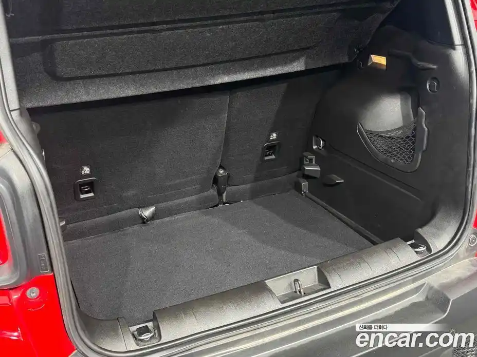 Jeep Renegade 2017 2.4 Автомат в Москве № 232547, фото 17