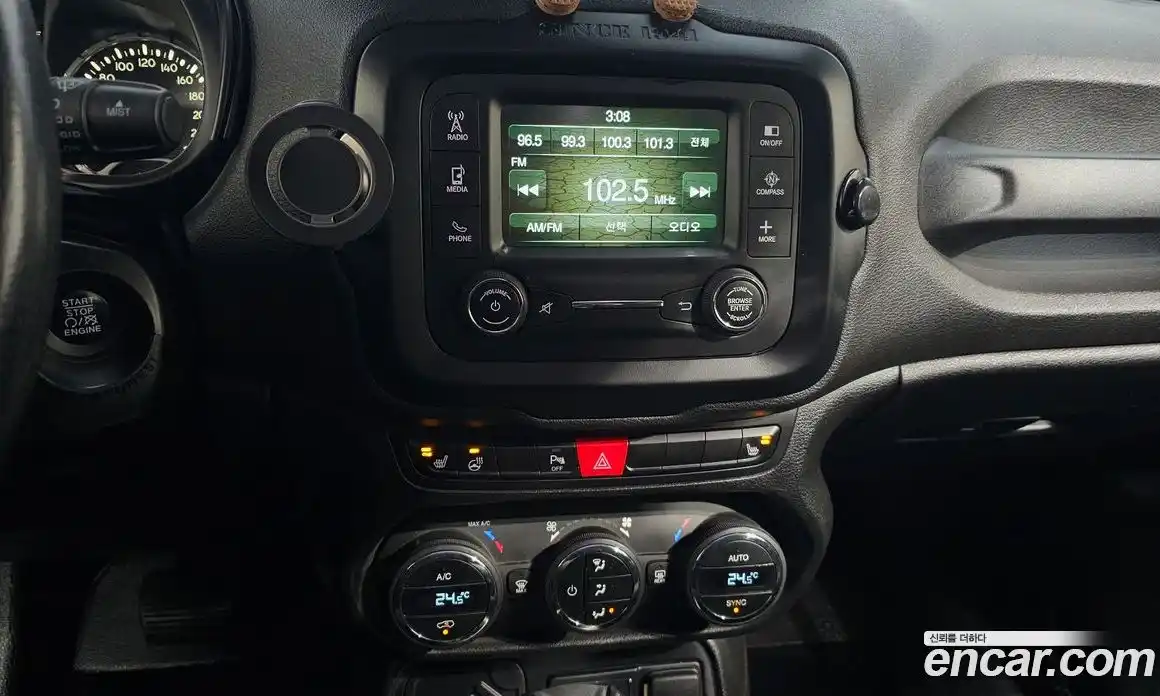 Jeep Renegade 2016 2.4 Автомат в Москве № 232551, фото 15