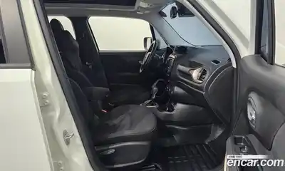 Jeep Renegade 2016 2.4 Автомат в Москве № 232551, миниатюра 10