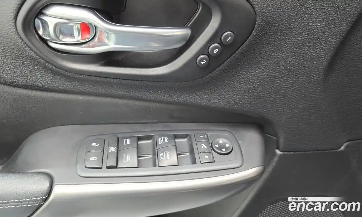 Jeep Cherokee 2021 2.4 Автомат в Москве № 232570, фото 13