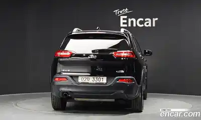 Jeep Cherokee 2018 2.4 Автомат в Москве № 232656, миниатюра 2