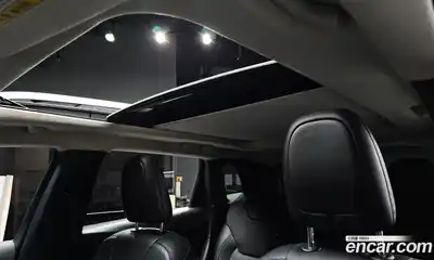 Jeep Cherokee 2018 2.4 Автомат в Москве № 232656, миниатюра 5