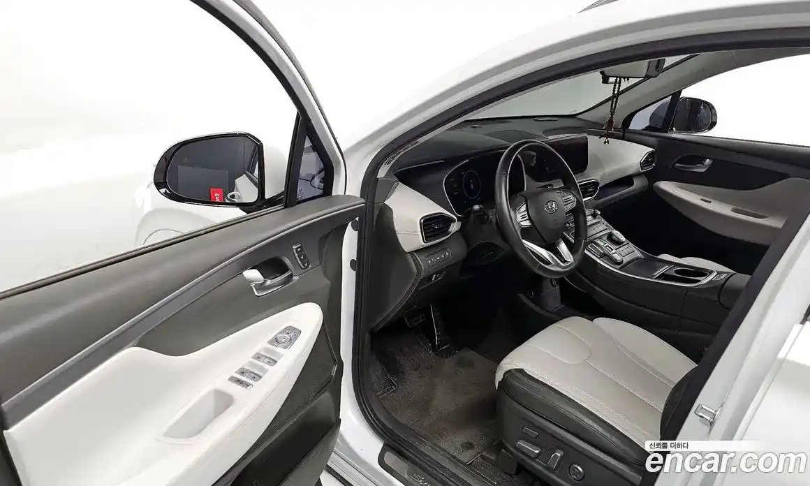 Hyundai Santa Fe 2021 2.5 Автомат в Москве № 2330, фото 17