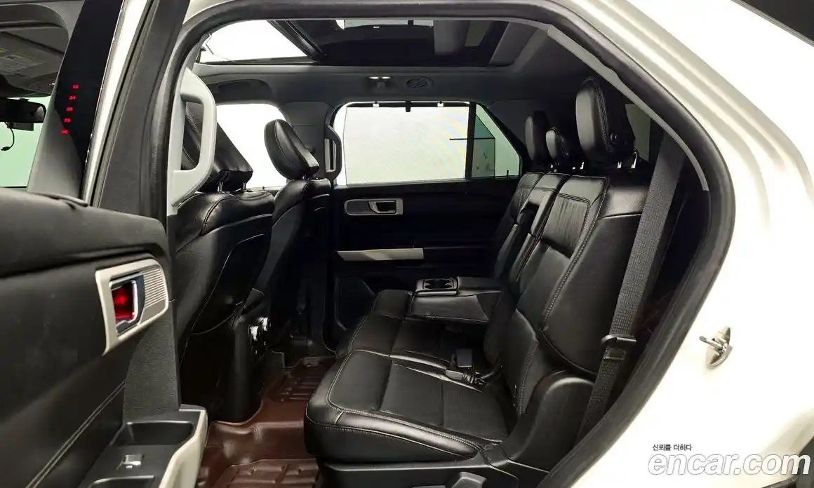 Ford Explorer 2020 3.0 Автомат в Москве № 233297, фото 12