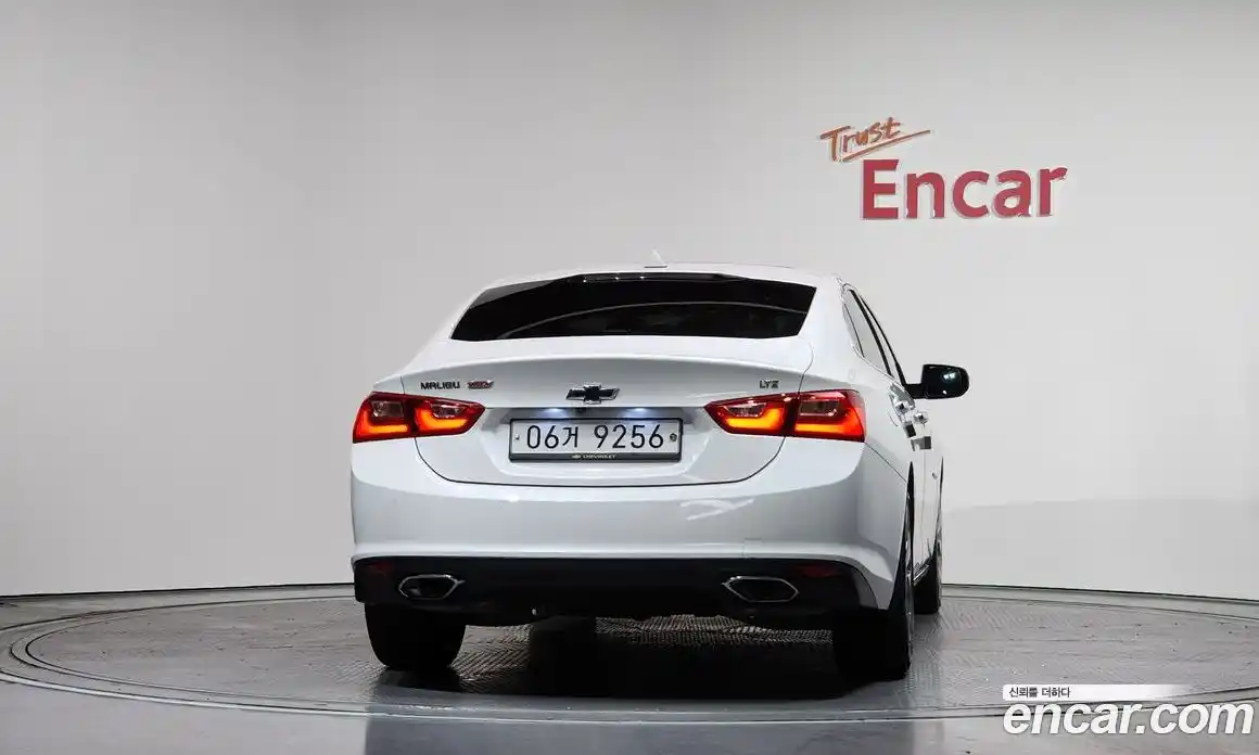 Chevrolet Malibu 2017 2.0 Автомат в Москве № 238683, фото 4