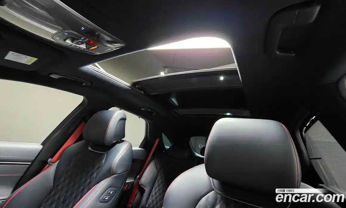 Genesis GV70 2022 2.5 Автомат в Москве № 24085, фото 13