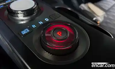 Genesis GV70 2022 2.5 Автомат в Москве № 24085, миниатюра 2