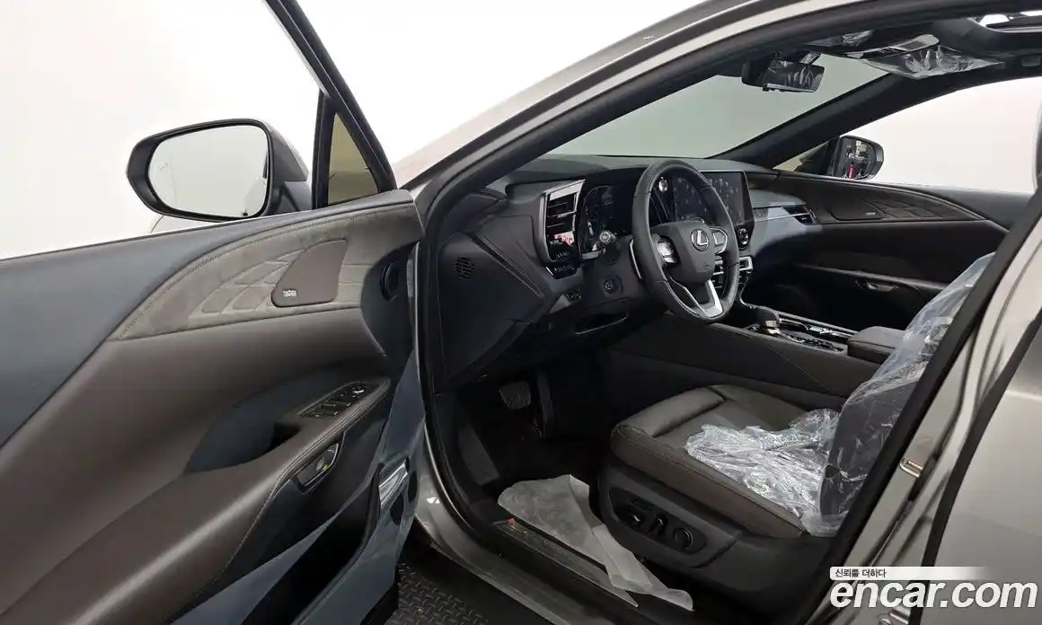 Lexus RX 2026 2.5 Автомат в Москве № 253950, фото 11